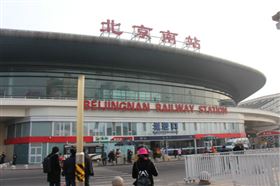 瑞馬壁掛爐廣告今起閃耀亮相高鐵站點(diǎn)，吸睛過萬人次