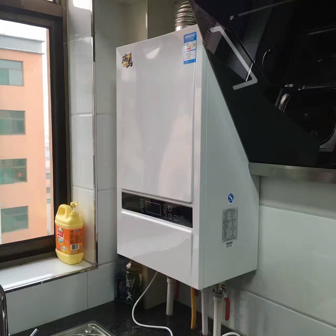 瑞馬壁掛爐廠家告訴您壁掛爐工程機好不好！
